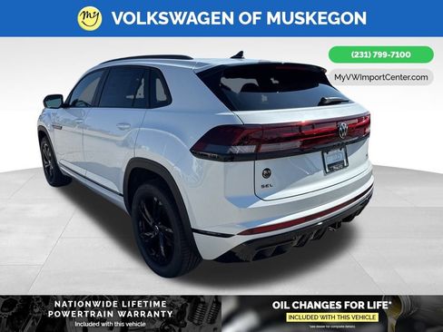 New 2026 Volkswagen Atlas Cross Sport SEL R-Line image 5