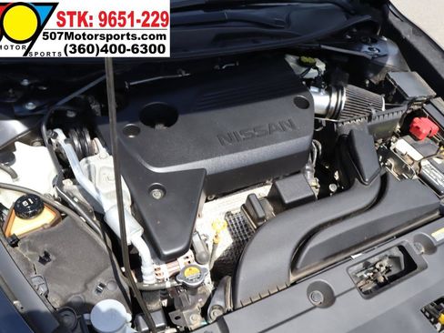 Used 2016 Nissan Altima 2.5 SR w/ Interior Lighting Package FWD image 20