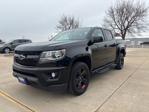 Used 2019 Chevrolet Colorado LT w/ Redline Special Edition image 4