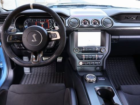 Used 2021 Ford Mustang Shelby GT500 w/ Carbon Fiber Track Pack image 6