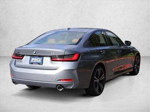 Used 2023 BMW 330i xDrive Sedan w/ Convenience Package AWD/4WD image 6