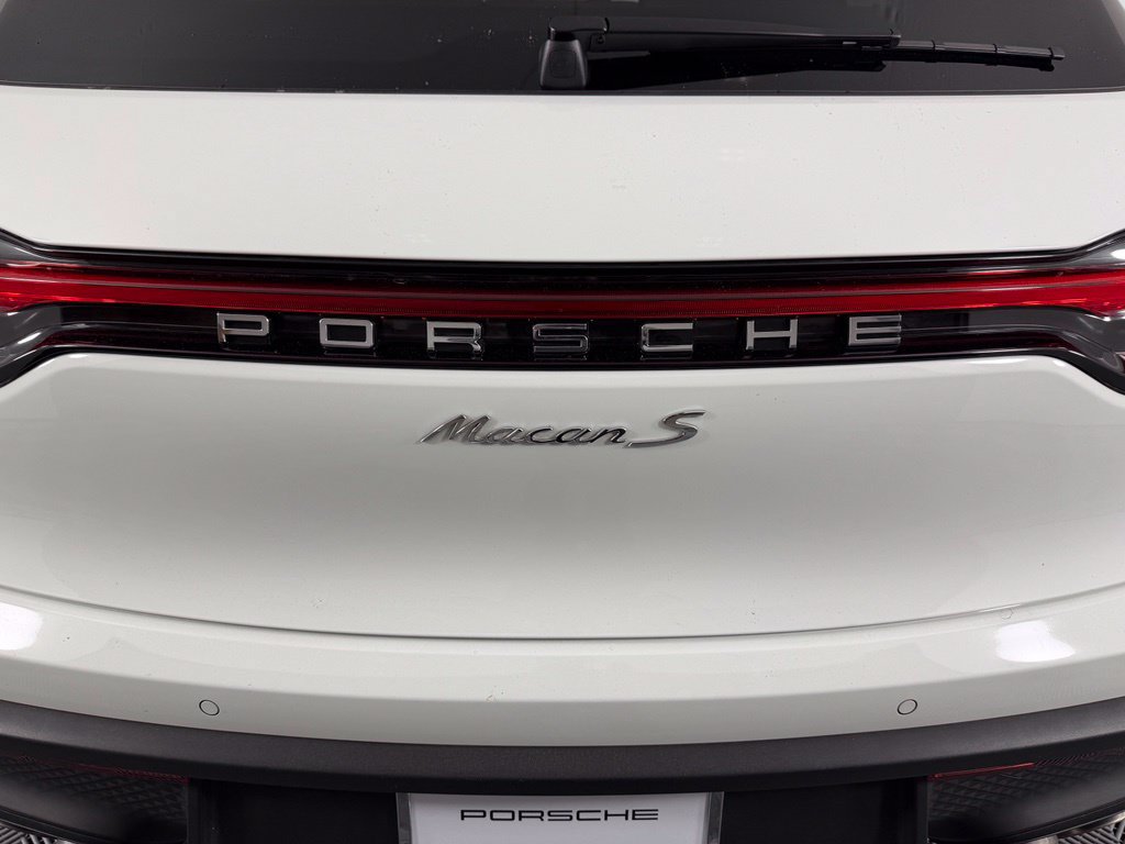Used 2024 Porsche Macan S AWD/4WD image 15