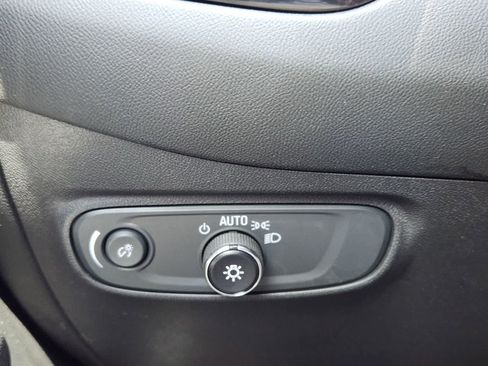 Used 2023 Chevrolet Equinox RS AWD/4WD image 21