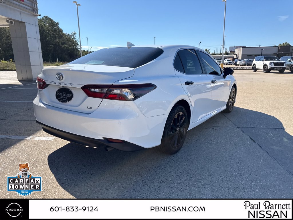 Used 2024 Toyota Camry LE FWD image 8
