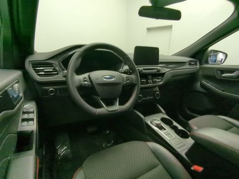 Used 2025 Ford Escape ST-Line AWD/4WD image 23