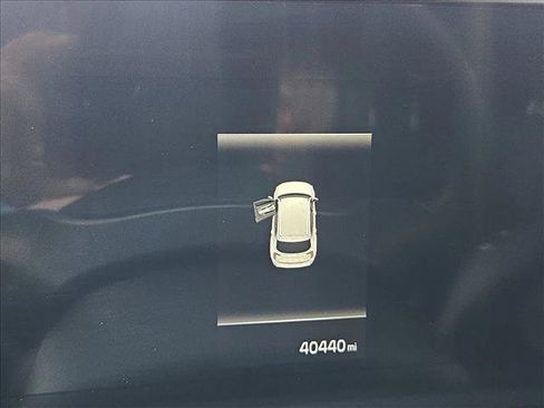 Used 2025 Kia Telluride S image 10