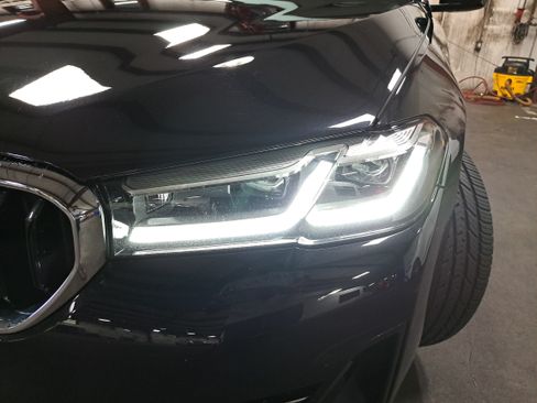 Used 2023 BMW 530e xDrive w/ Premium Package AWD/4WD image 32