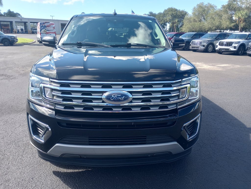 Used 2020 Ford Expedition Limited RWD image 2