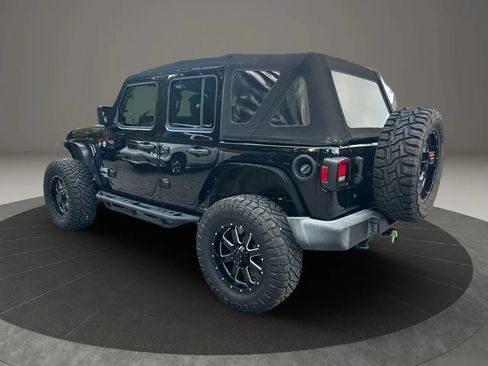 Used 2018 Jeep Wrangler Unlimited Sport S AWD/4WD image 10
