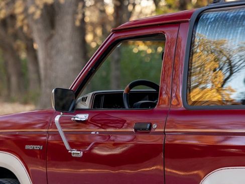 Used 1989 Ford Bronco II 4WD image 65