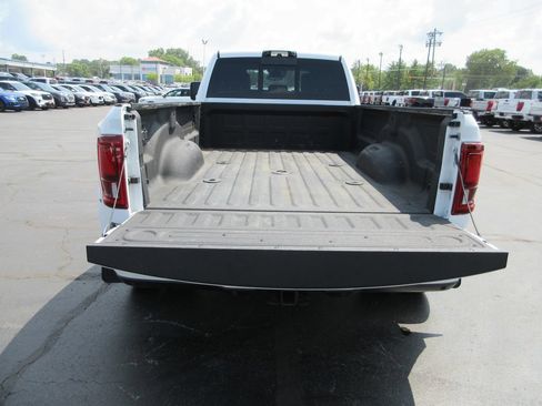 Used 2025 RAM 3500 Limited AWD/4WD image 8
