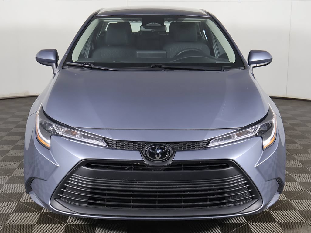 Used 2025 Toyota Corolla LE FWD image 8