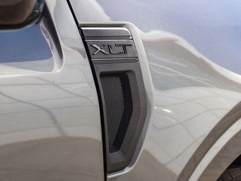 Used 2024 Ford Maverick XLT w/ XLT Luxury Package image 7