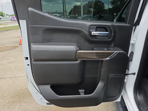 Used 2022 Chevrolet Silverado 1500 RST RWD image 13