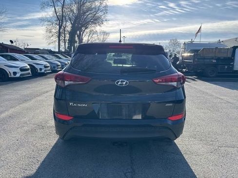 Used 2018 Hyundai Tucson SE image 7