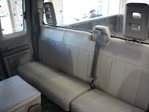 Used 2014 Ford F250 XL w/ Power Equipment Group image 34