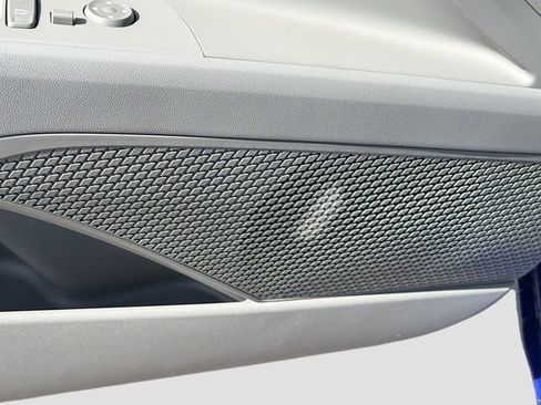 New 2026 Hyundai Elantra SE image 18