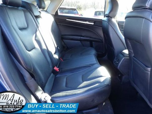 Used 2019 Ford Fusion Energi Titanium image 17