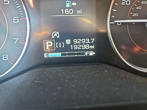 Used 2023 Subaru Crosstrek 2.5i Limited w/ Moonroof Package image 19