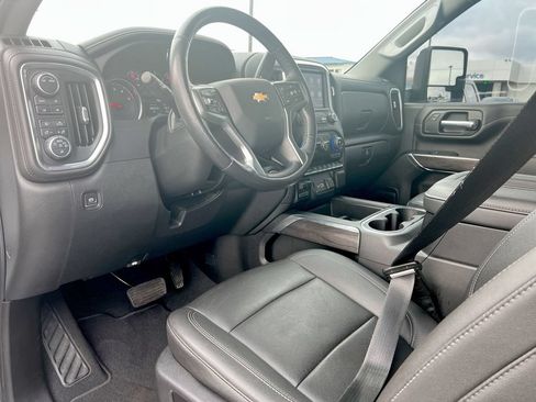 Used 2021 Chevrolet Silverado 3500 LTZ w/ LTZ Convenience Package AWD/4WD image 10