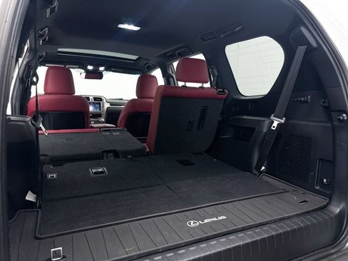 Used 2021 Lexus GX 460 Premium w/ Premium Package AWD/4WD image 30
