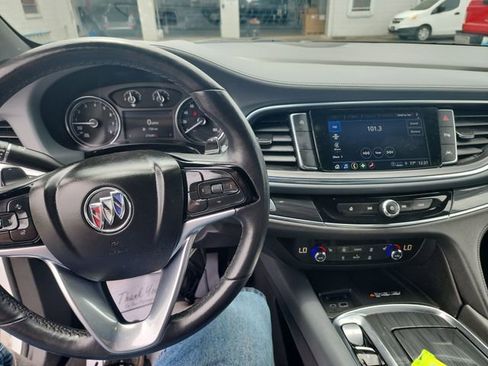 Used 2023 Buick Enclave Essence FWD image 13