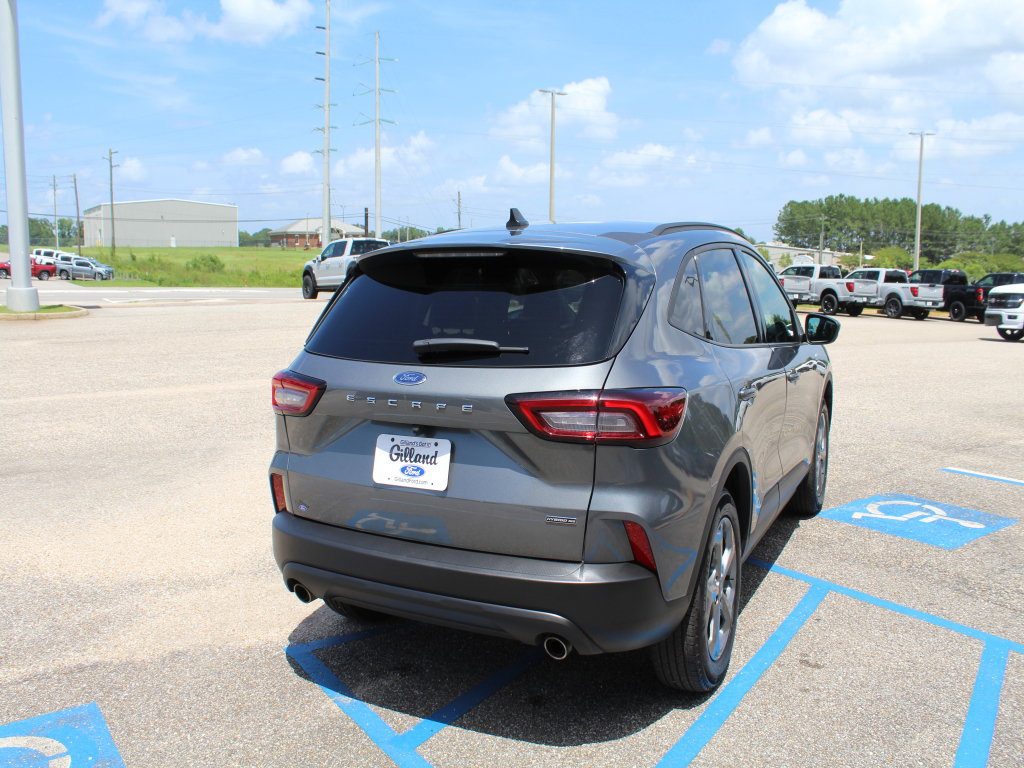 Used 2025 Ford Escape ST-Line Select AWD/4WD image 5