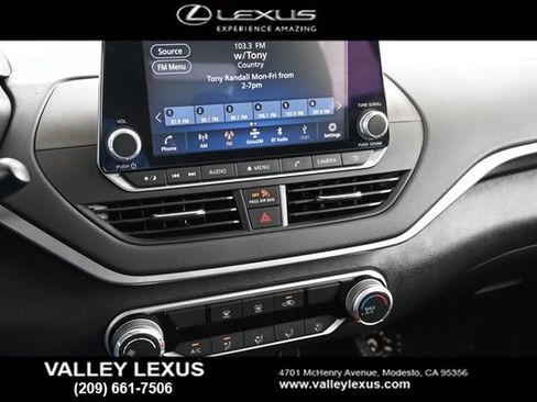 Used 2025 Nissan Altima 2.5 S FWD image 6
