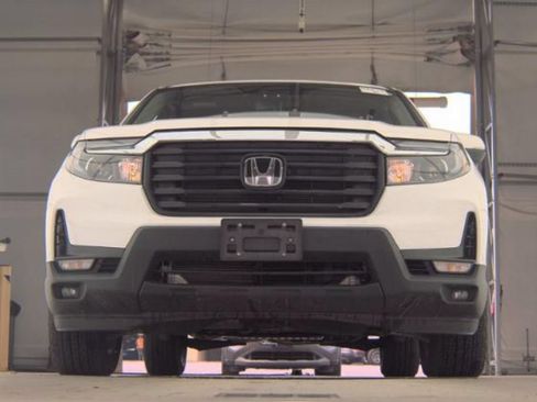 Used 2023 Honda Ridgeline RTL image 3