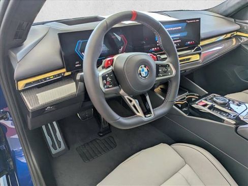 New 2026 BMW M5 Touring AWD/4WD image 3