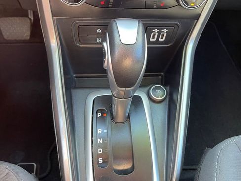 Used 2021 Ford EcoSport SE FWD image 22