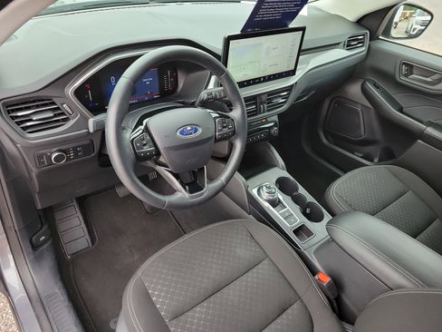 Certified 2024 Ford Escape Active w/ Tech Pack #1 image 13