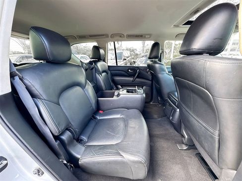 Used 2021 INFINITI QX80 Luxe image 31