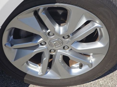 Used 2018 Honda Accord LX image 3
