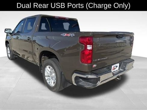 Used 2023 Chevrolet Silverado 1500 LT AWD/4WD image 6
