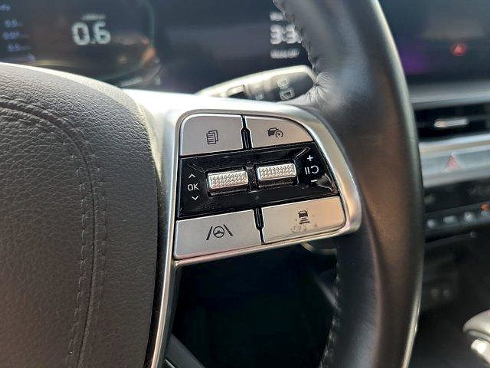 Used 2023 Kia Telluride S AWD/4WD image 26