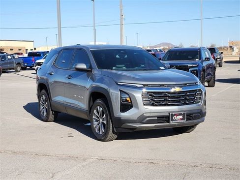 New 2026 Chevrolet Equinox LT w/ Convenience Package II image 3