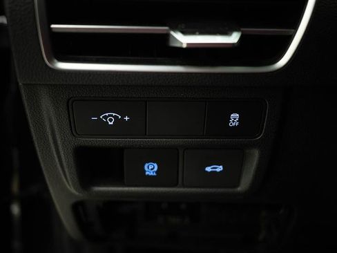 Used 2025 Hyundai Sonata SEL FWD image 30