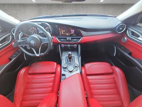 Used 2019 Alfa Romeo Giulia Ti Sport w/ Quick Order Package 22S Sport image 20