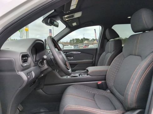 New 2026 Honda Pilot Sport image 9