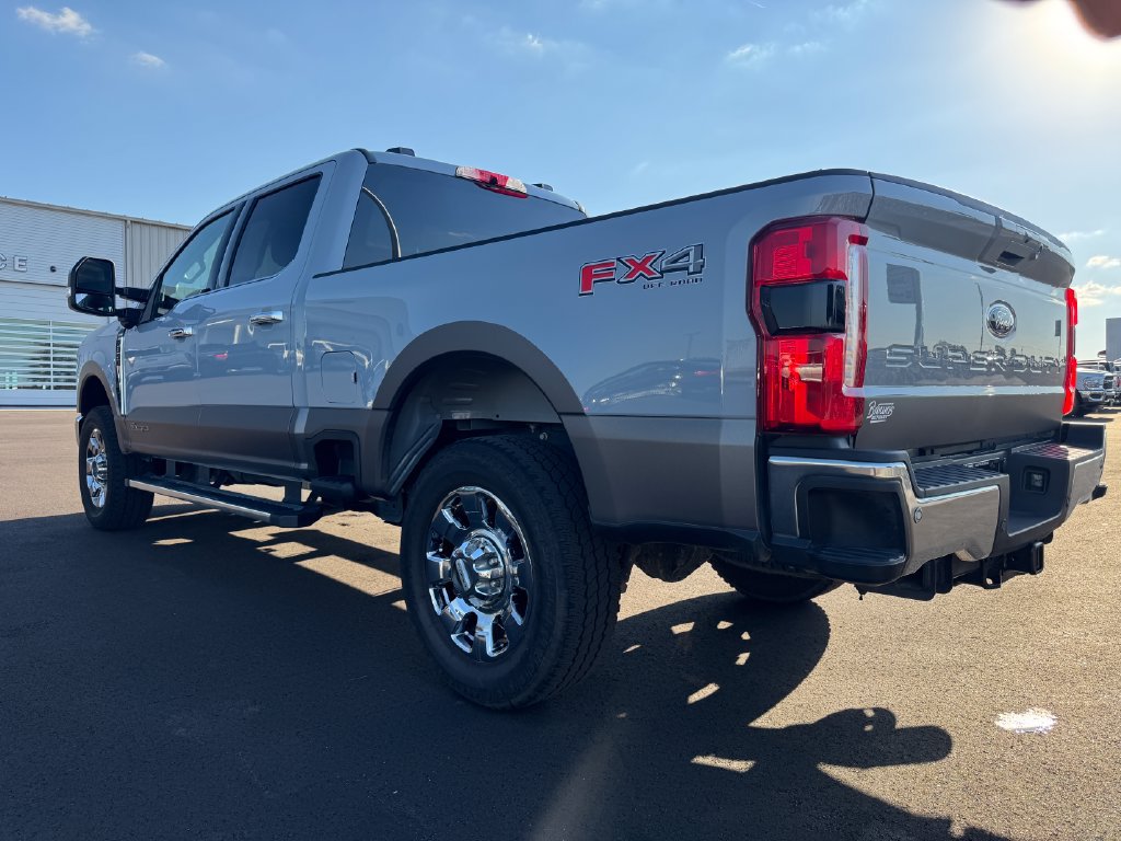 Used 2026 Ford F350 Lariat w/ Chrome Package AWD/4WD image 8
