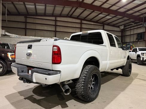 Used 2014 Ford F250 Lariat w/ Lariat Ultimate Package AWD/4WD image 5