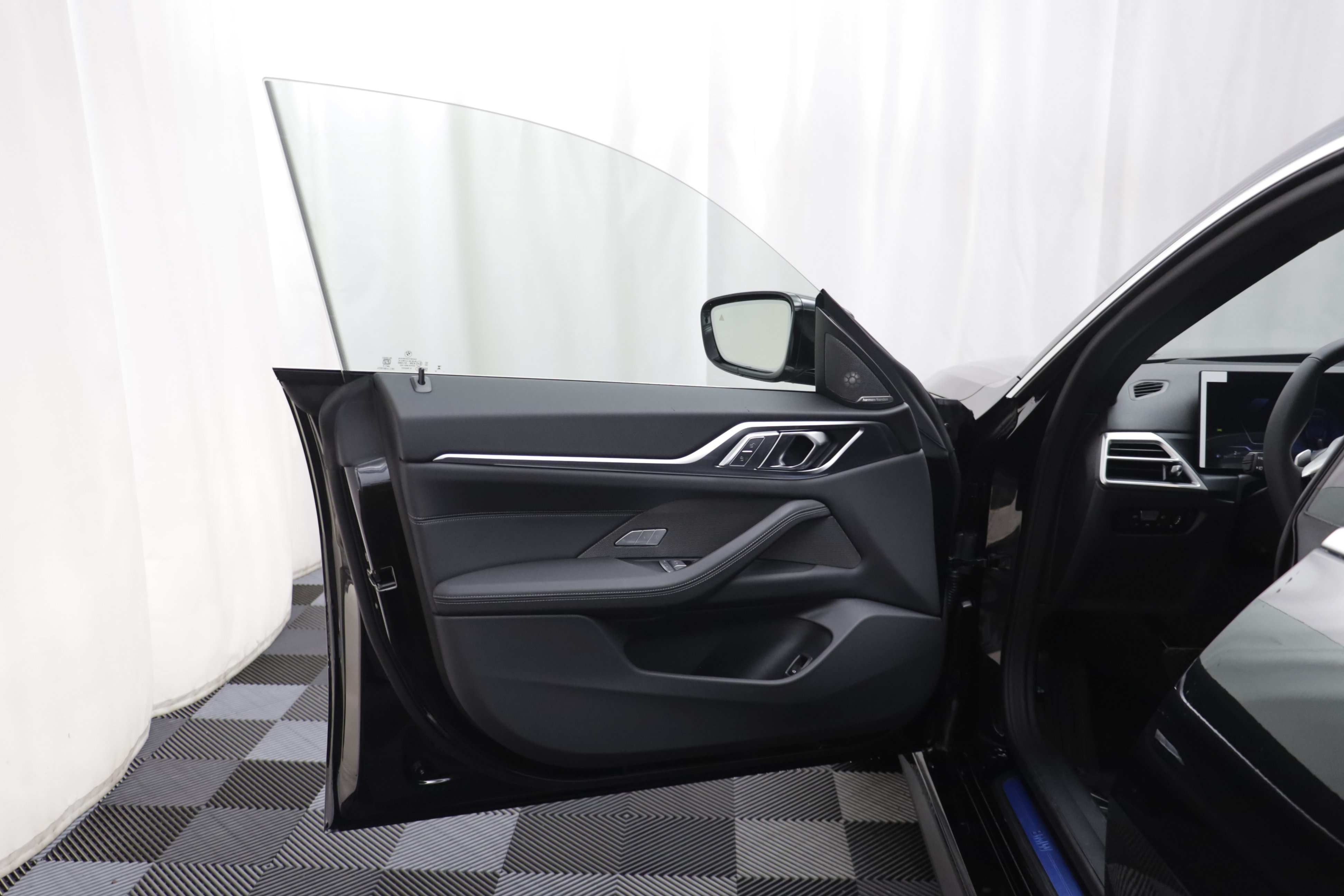 New 2026 BMW 430i xDrive w/ Premium Package AWD/4WD image 5
