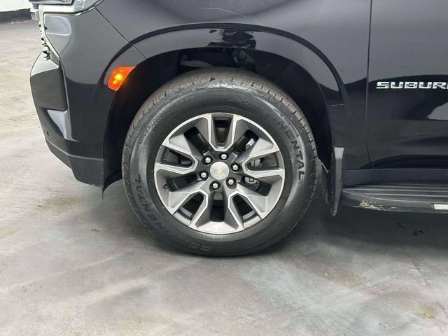 Used 2022 Chevrolet Suburban LT w/ LT Signature Plus Package AWD/4WD image 12