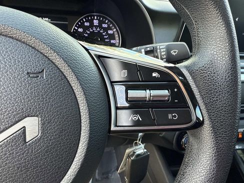 Used 2024 Kia Forte LXS w/ LXS Technology Package image 34