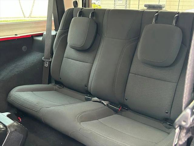 Certified 2019 Jeep Wrangler Sport AWD/4WD image 36