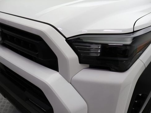 Used 2025 Toyota 4Runner SR5 image 3