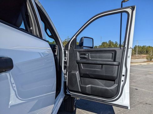 New 2026 RAM 5500 Tradesman w/ Chrome Appearance Group image 48