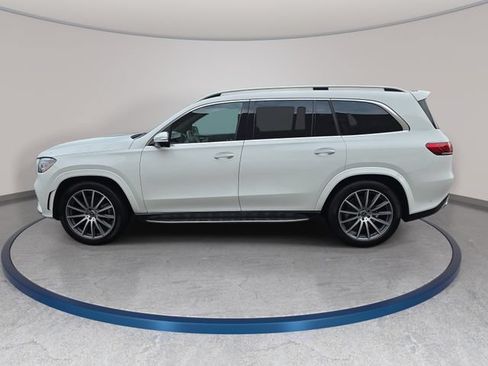 Used 2023 Mercedes-Benz GLS 580 4MATIC image 9