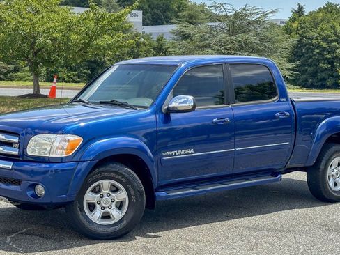 Used 2005 Toyota Tundra SR5 w/ TRD Off-Road Pkg AWD/4WD image 3